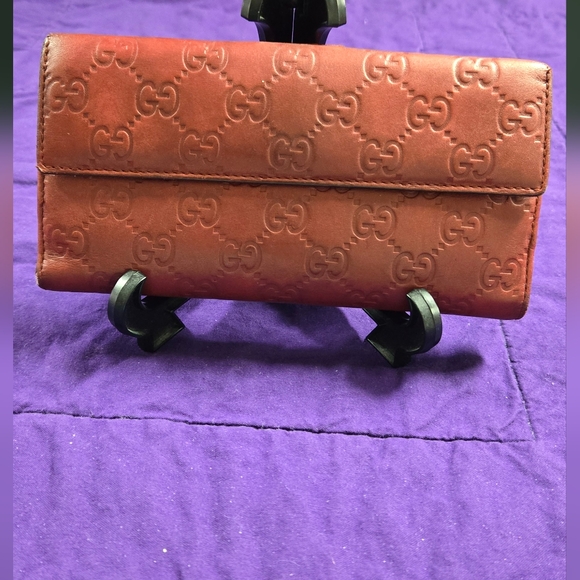 GUCCI BIFOLD LONG WALLET - Picture 2 of 12